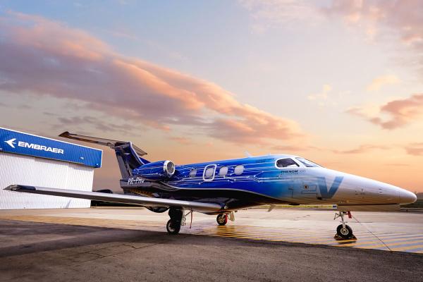 Phenom 100EV - Exterior